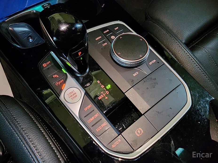 1 Series (F40)M135i xDrive Prism 13
