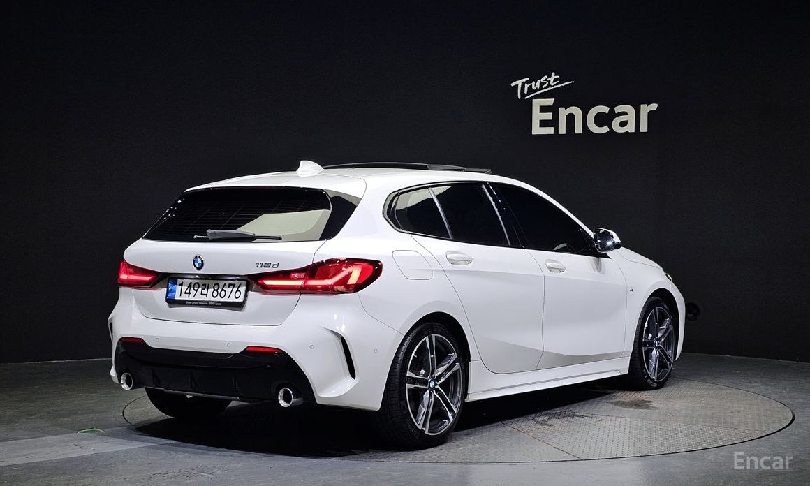 1 Series (F40) 118d M Sport 3