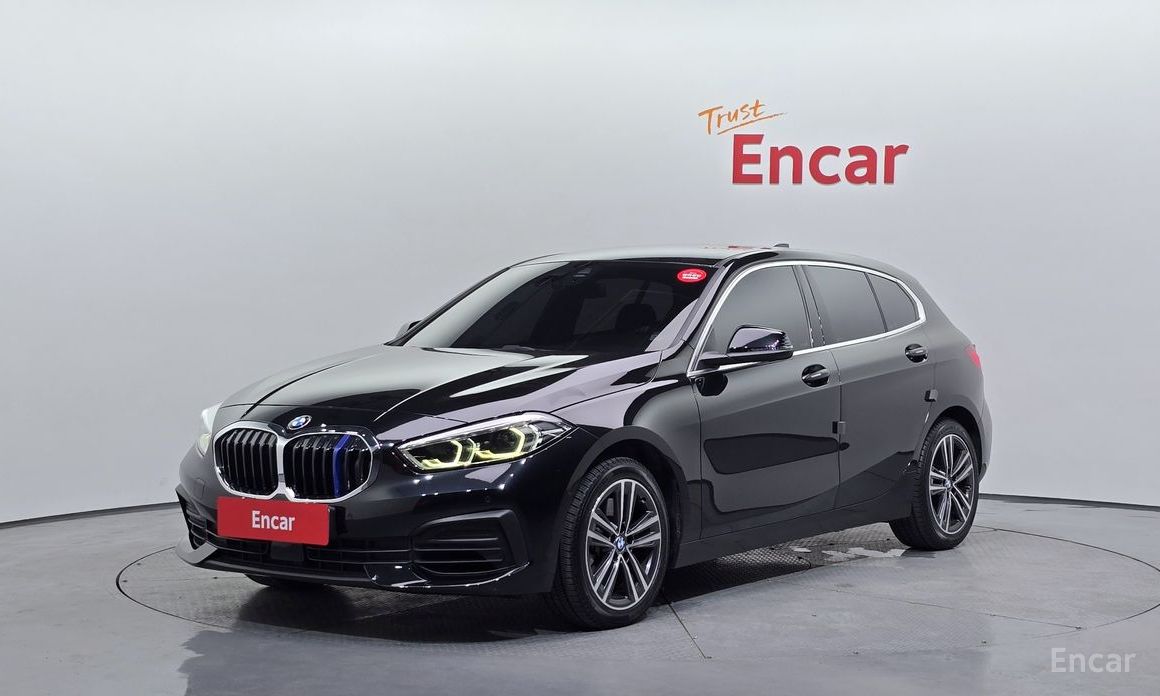 1 Series (F40) 120i Advantage 2
