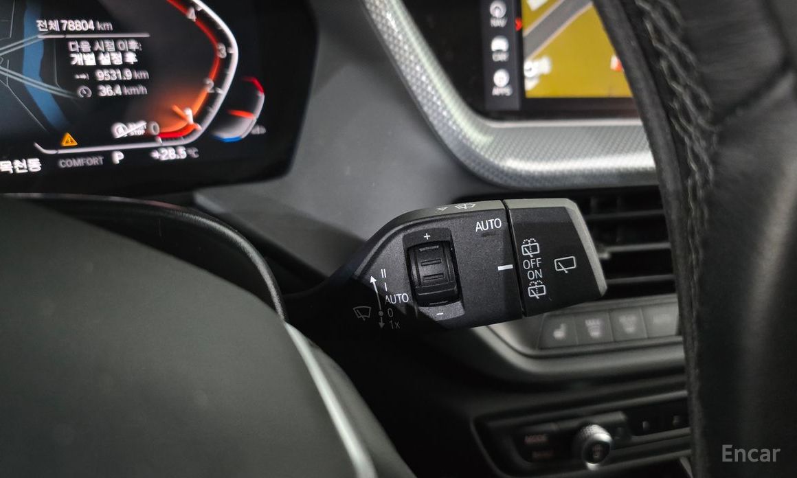 1 Series (F40) 120i Advantage 19