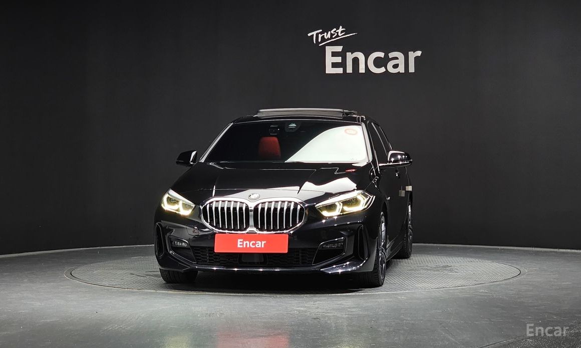 1 Series (F40) 120i M Sport 4