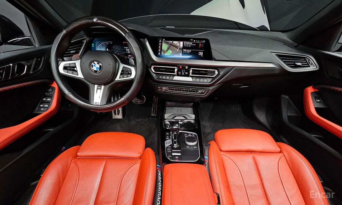 1 Series (F40) 120i M Sport 8