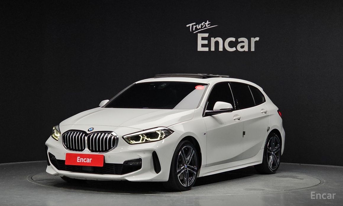 1 Series (F40) 120i M Sport 2