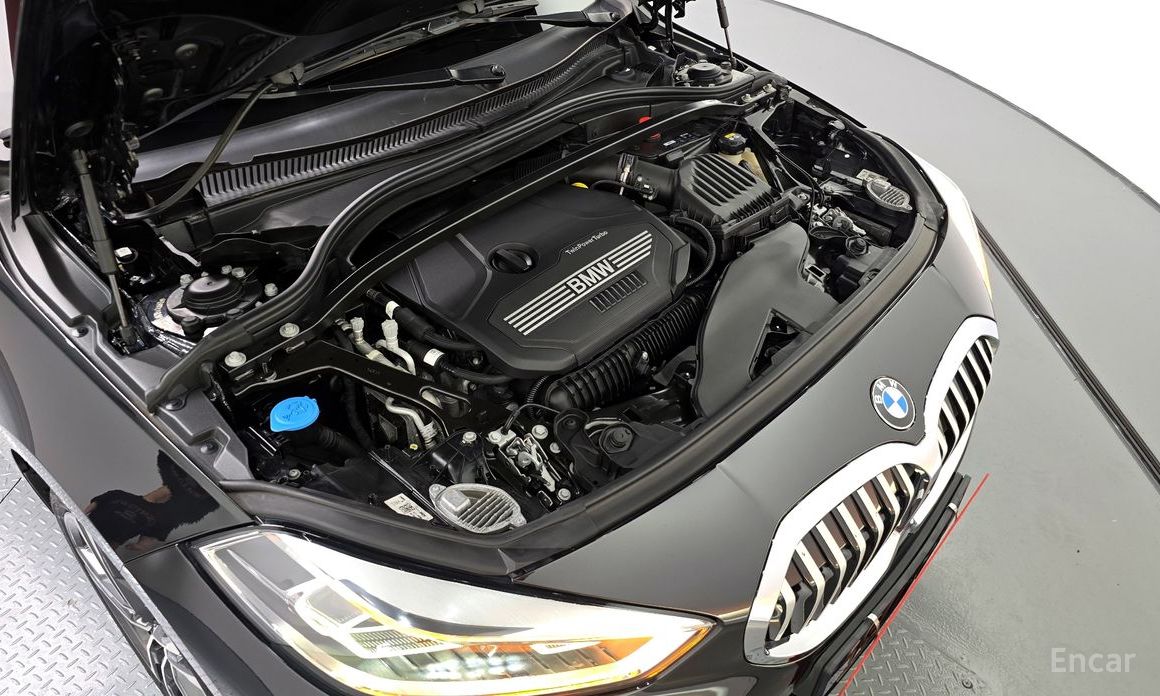 1 Series (F40) 120i M Sport 7
