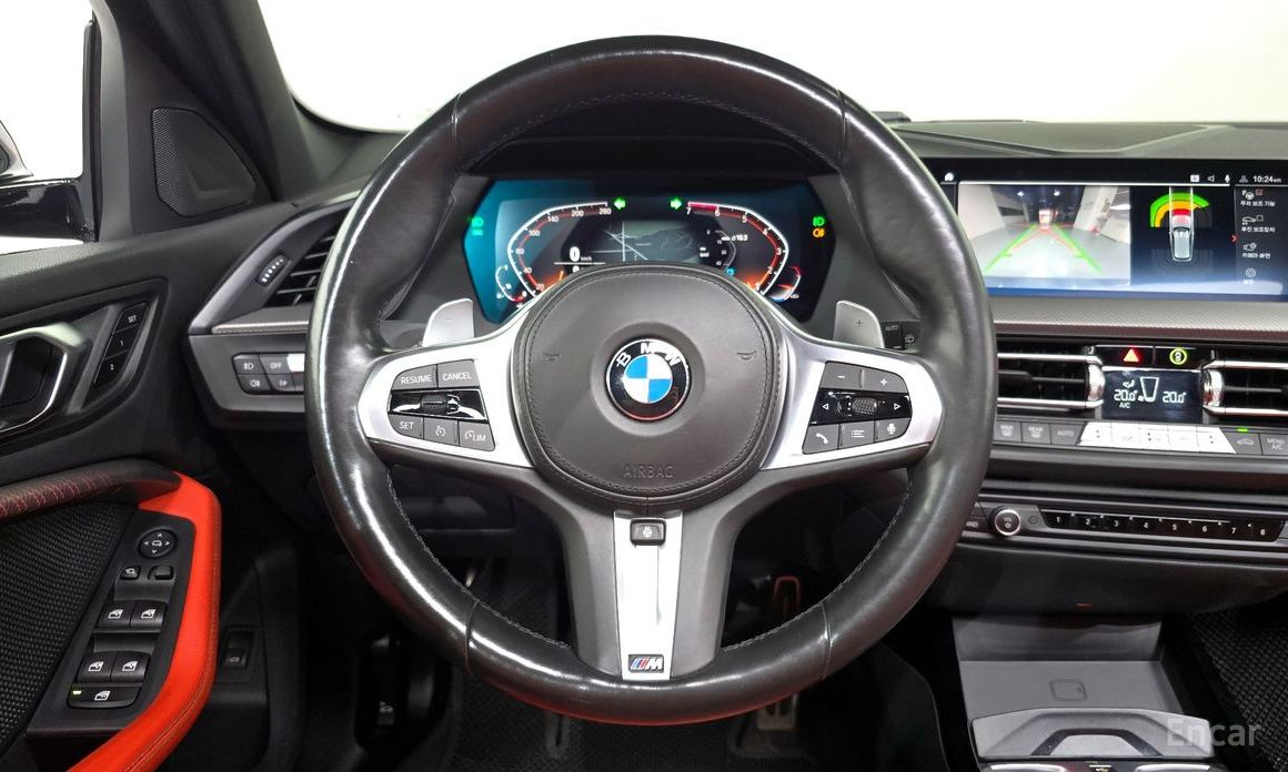 1 Series (F40) 120i M Sport 14