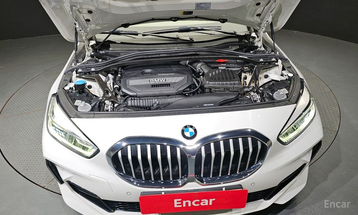 BMW 1 Series (F40) 120i M Sport №7