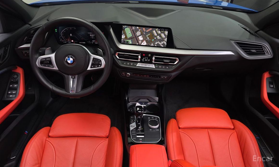 1 Series (F40) 120i M Sport 8