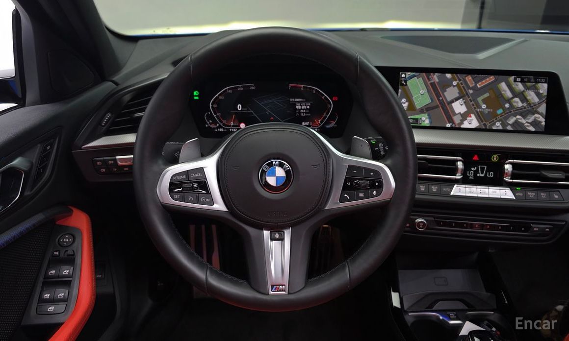 1 Series (F40) 120i M Sport 14