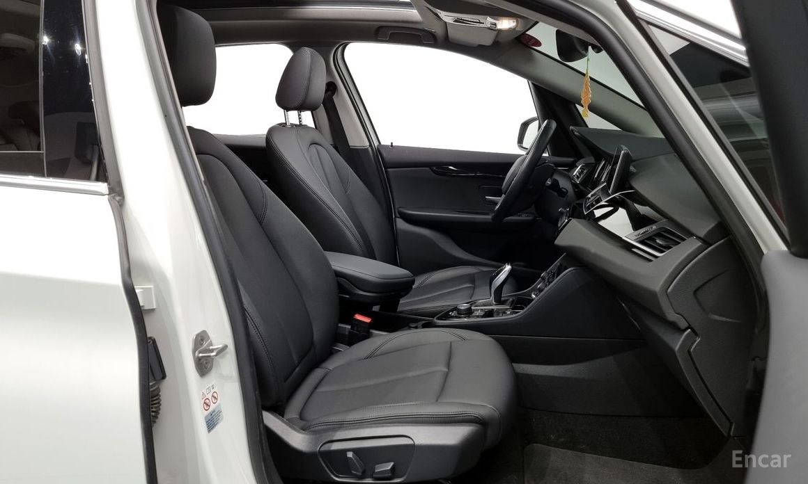 2 Series Active Tourer (F45)Advantage 12