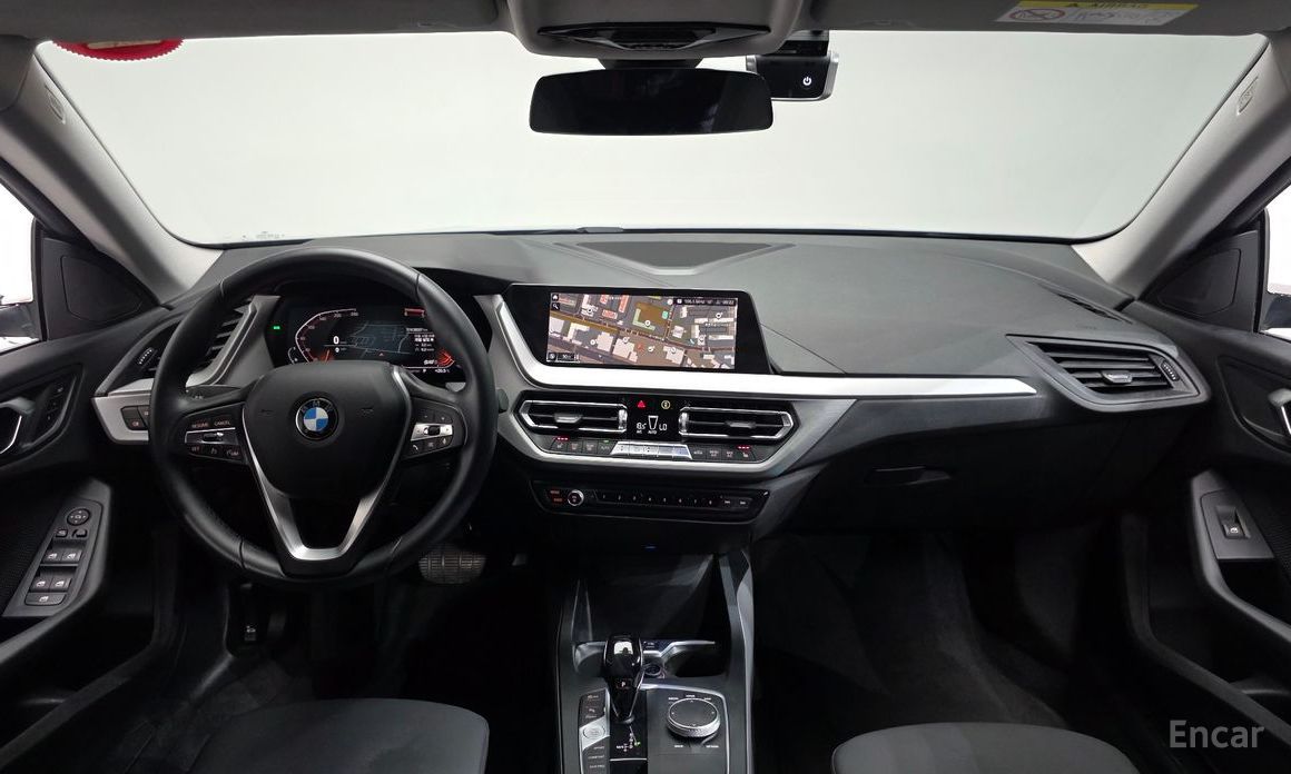 2 Series Gran Coupe (F44) 218d Advantage 8