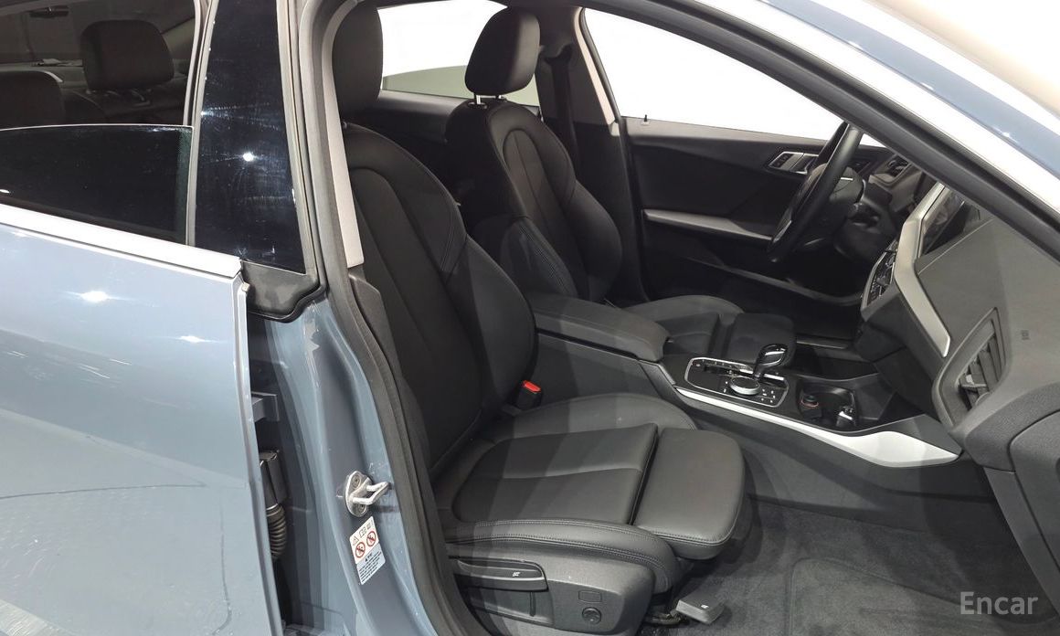 2 Series Gran Coupe (F44) 218d Advantage 11