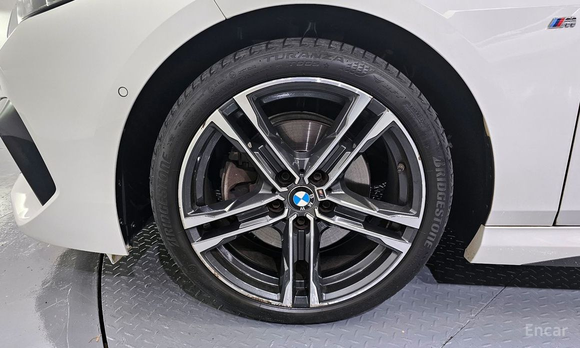 2 Series Gran Coupe (F44) 218d M Sport 6