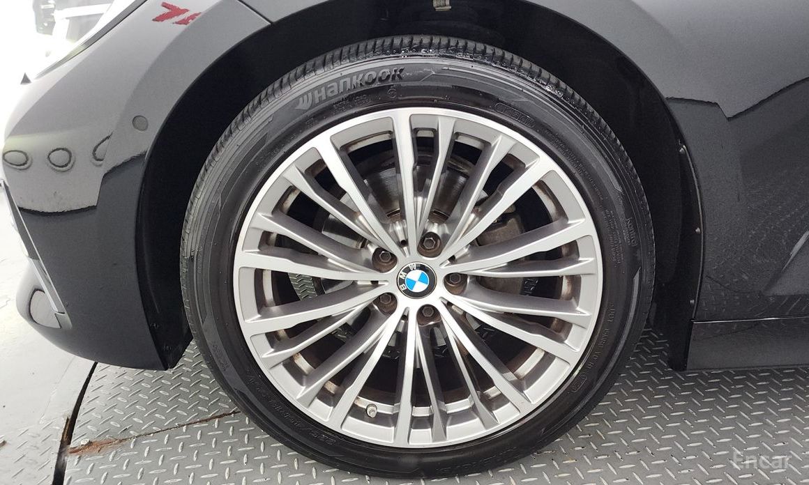 BMW 3 Series (G20)320D Luxury China Manufacturer №6
