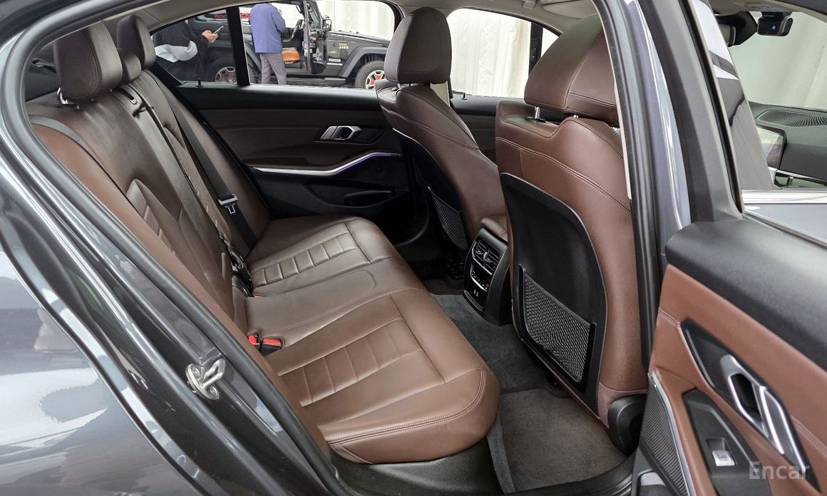 3 Series (G20)320D Luxury China Manufacturer 13