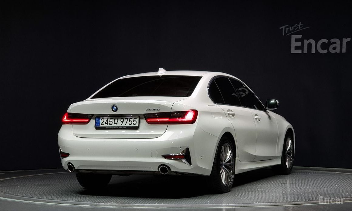 3 Series (G20)320i Luxury 3