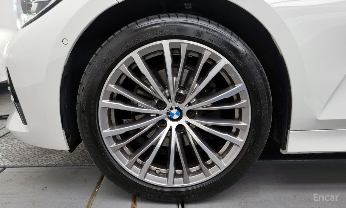 3 Series (G20)320i Luxury 6