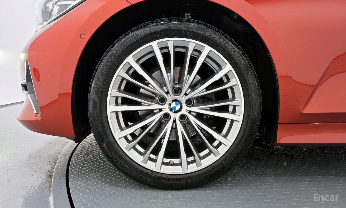 BMW 3 Series (G20)320i Luxury №6