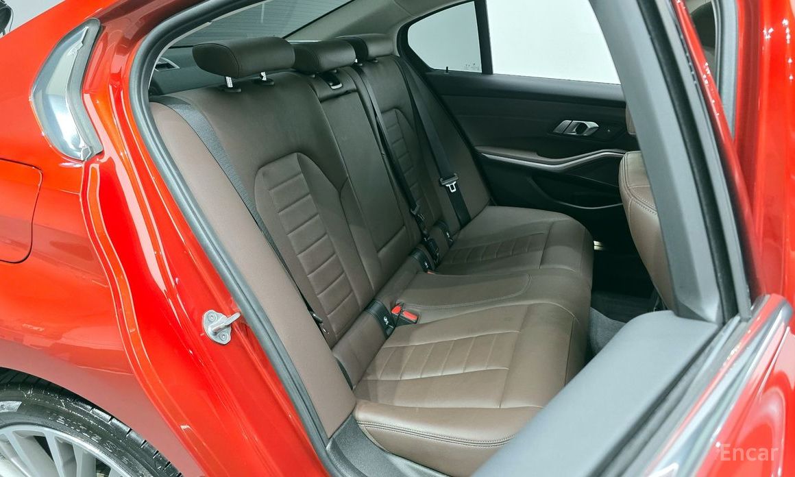 BMW 3 Series (G20)320i Luxury №13