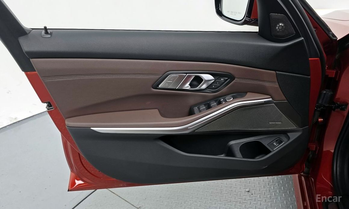 BMW 3 Series (G20)320i Luxury №19