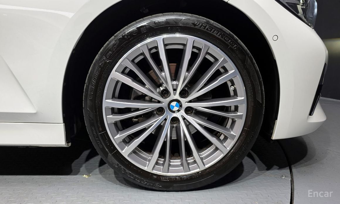 3 Series (G20)320i Luxury 6