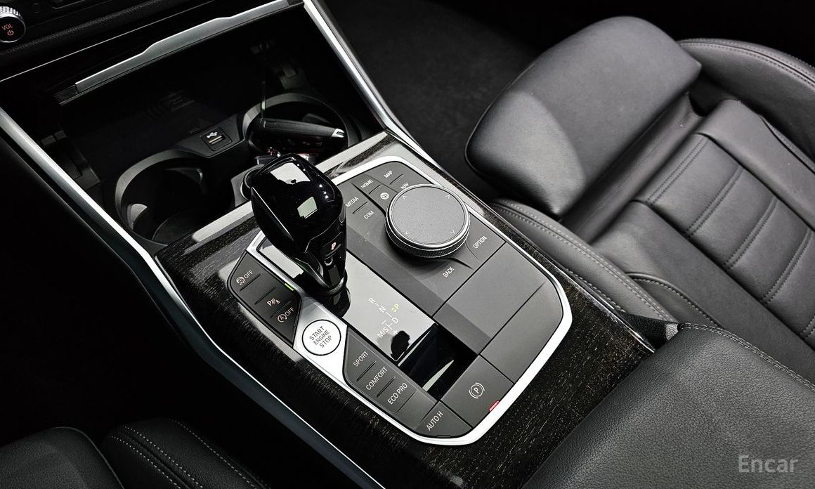 3 Series (G20)320i Luxury 10