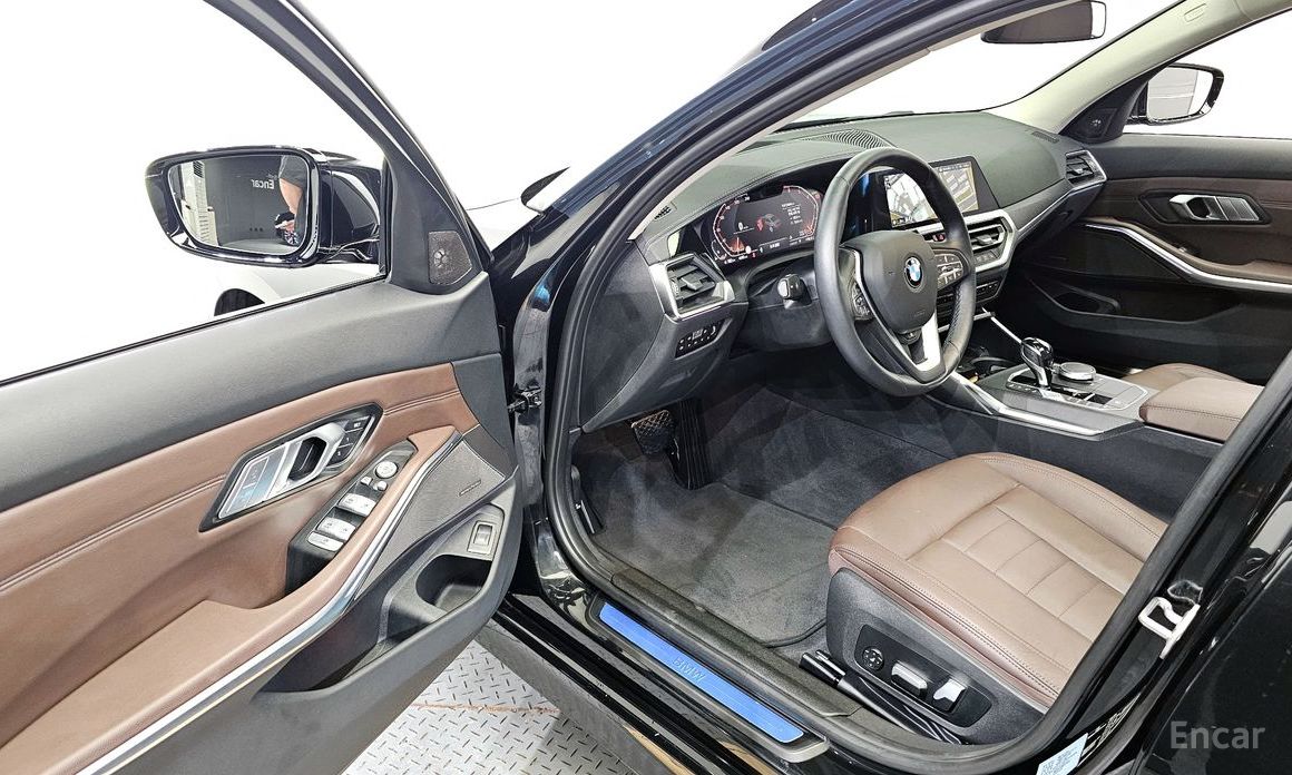 3 Series (G20)320i Luxury 11