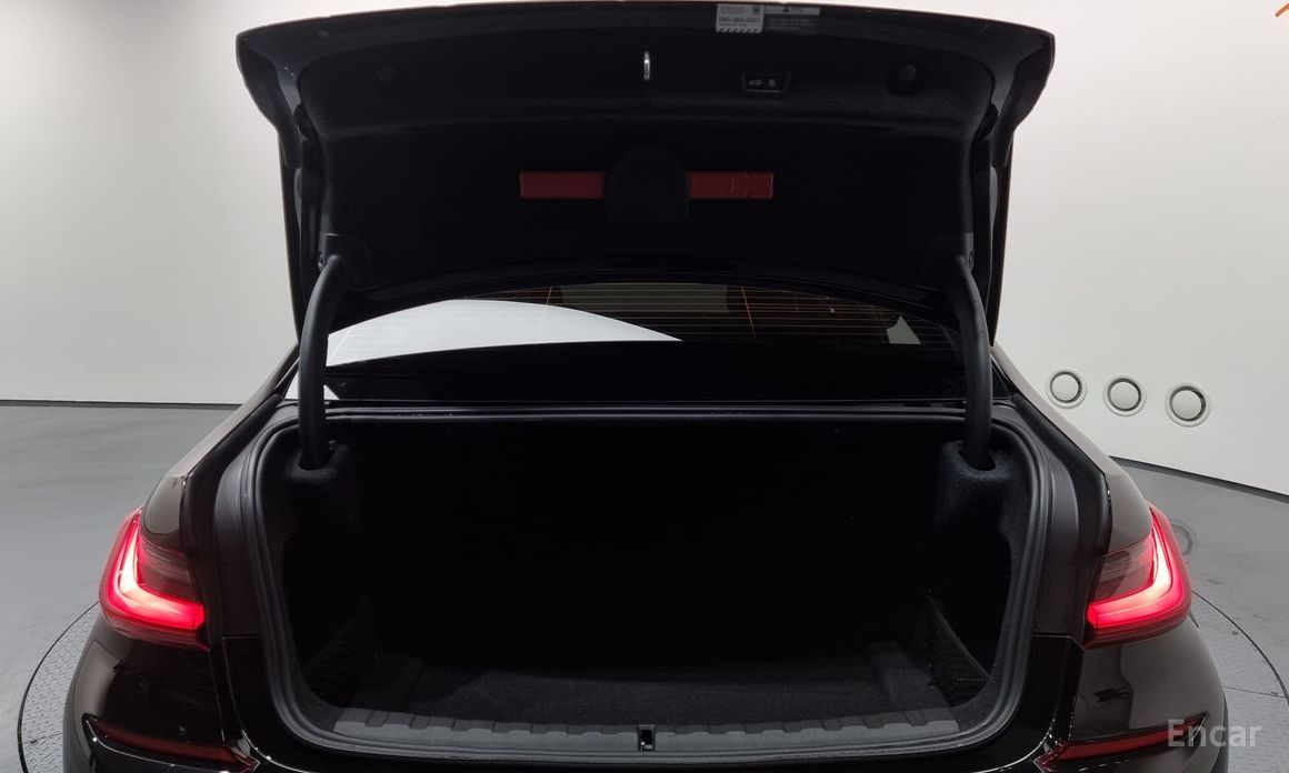 3 Series (G20)320i M Sport 21