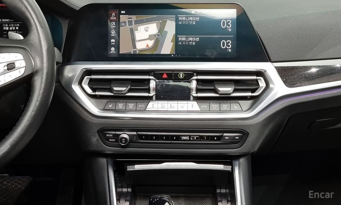 3 Series (G20)320i Touring Luxury 15