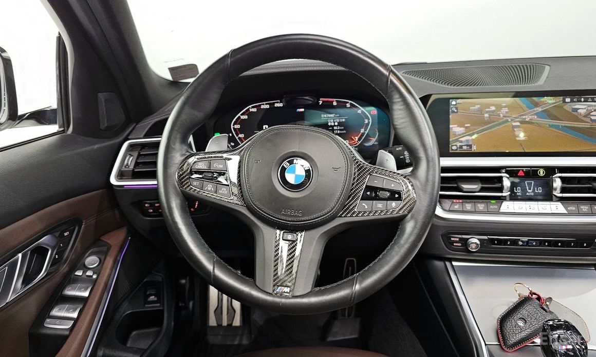 3 Series (G20)320i Touring M Sport 14