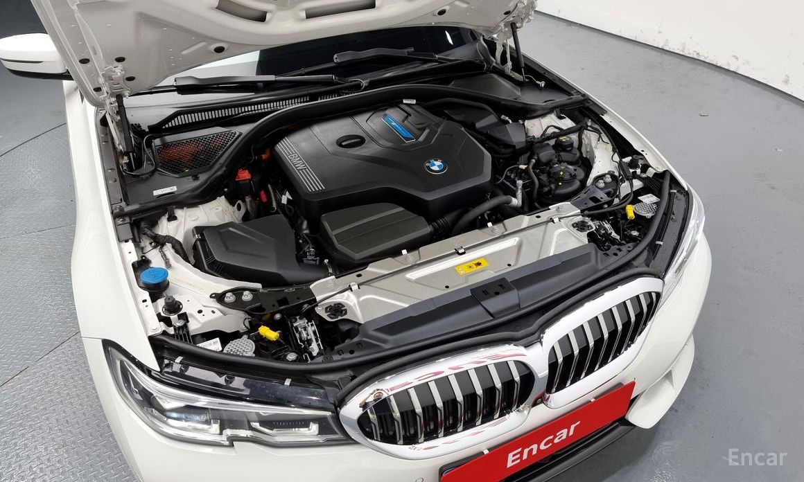 3 Series (G20)330e Luxury 7
