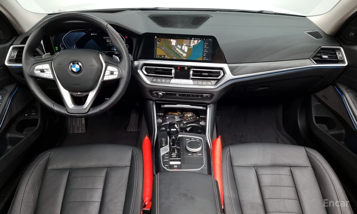3 Series (G20)330e Luxury 8