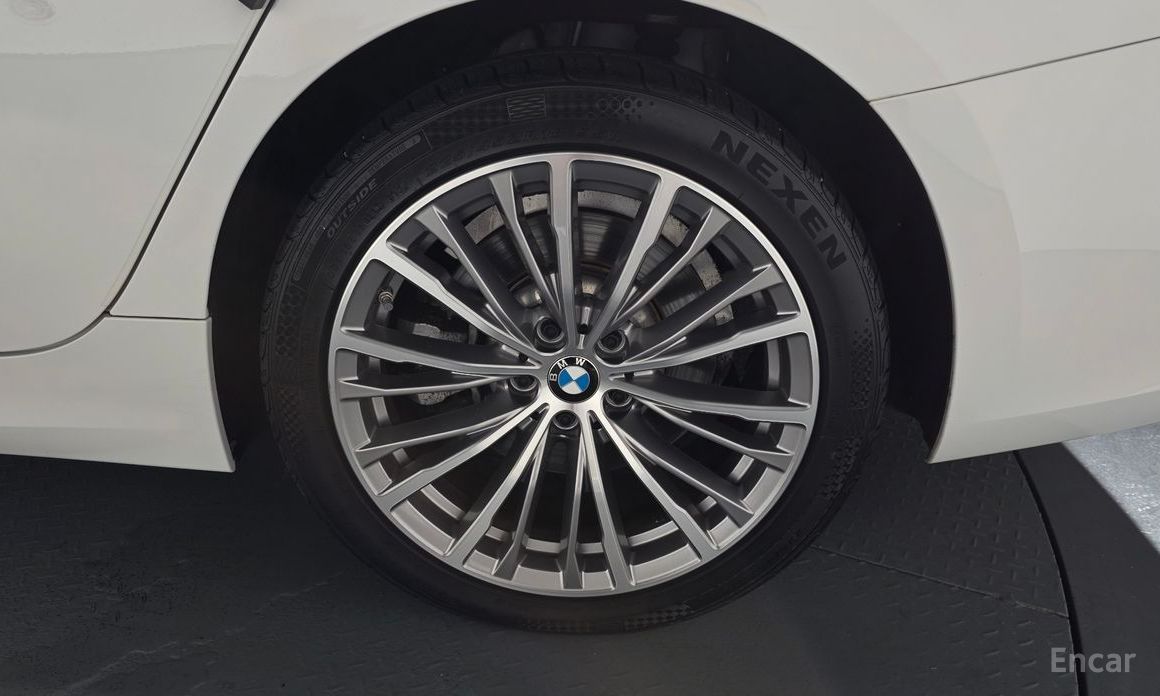 BMW 3 Series (G20)330e Luxury №6