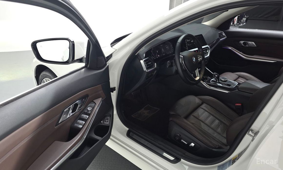 BMW 3 Series (G20)330e Luxury №12