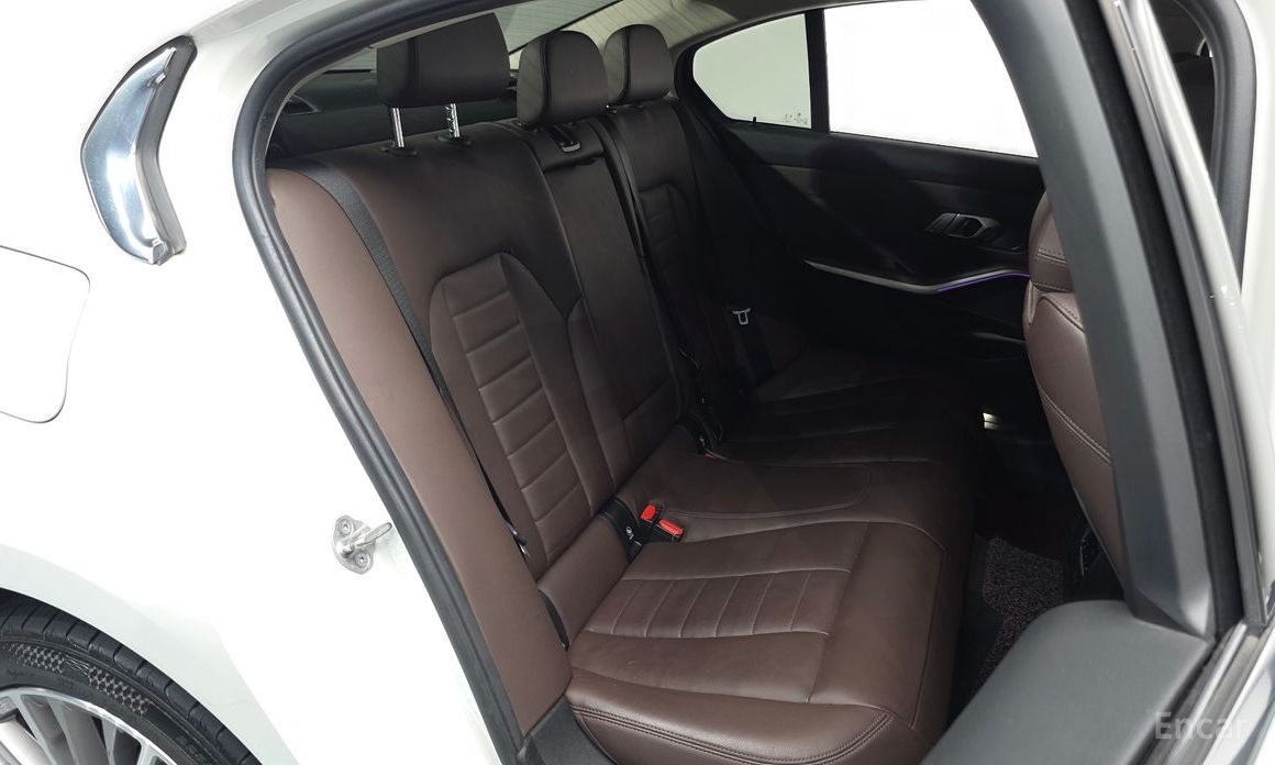 BMW 3 Series (G20)330e Luxury №13