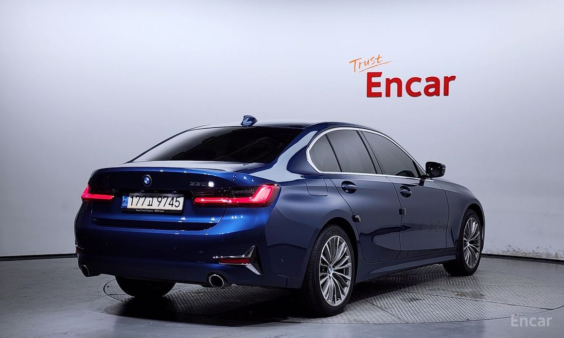 3 Series (G20)330e Luxury 3