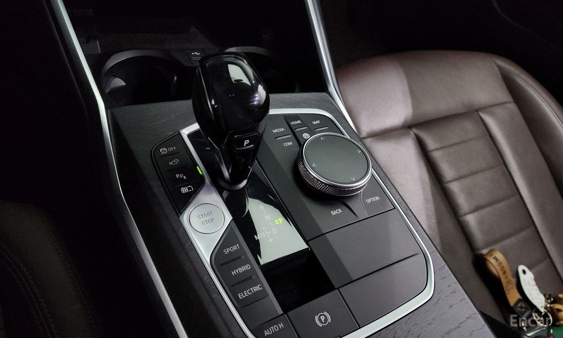 3 Series (G20)330e Luxury 10