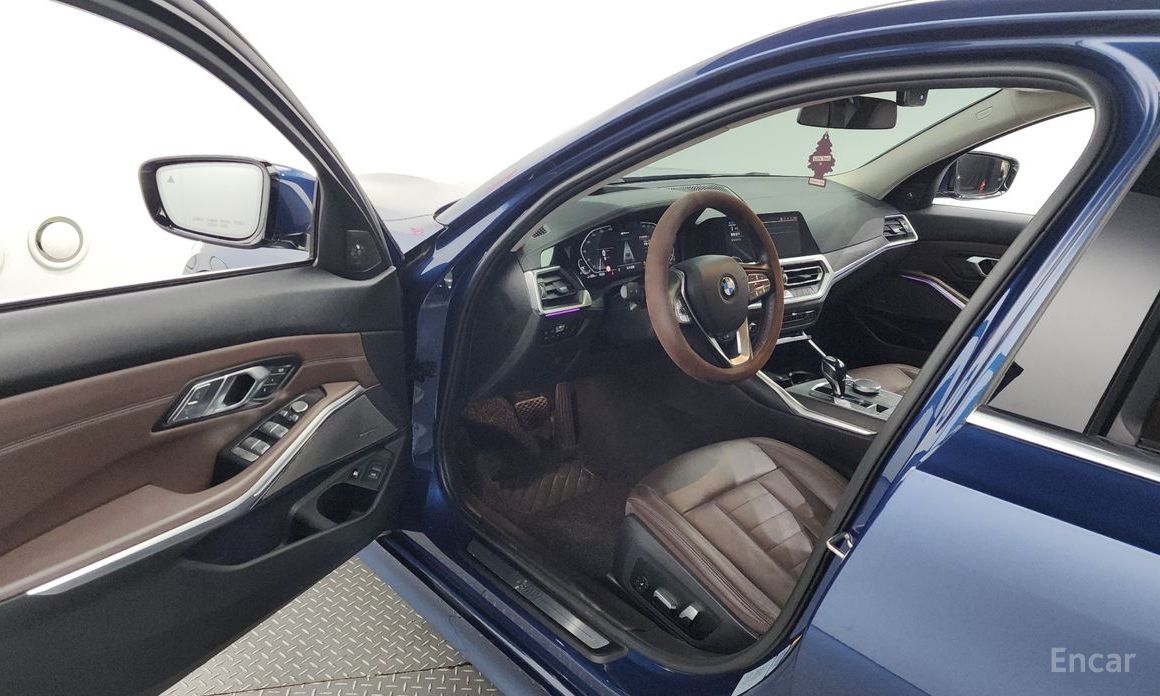 3 Series (G20)330e Luxury 11