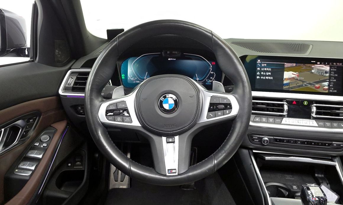 3 Series (G20)330e M Sport 14