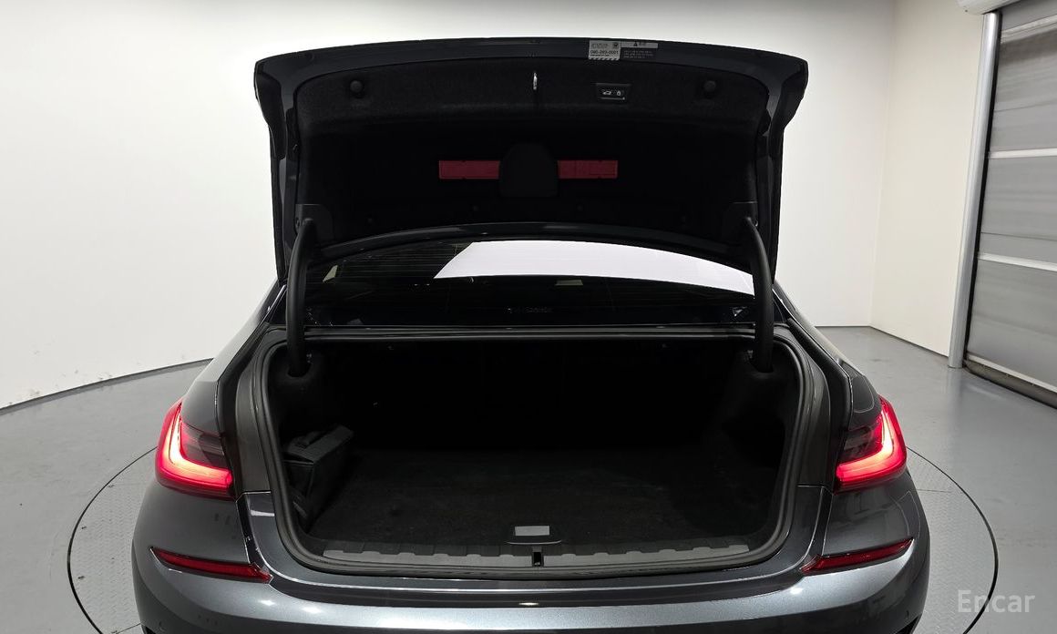 3 Series (G20)330e M Sport 21
