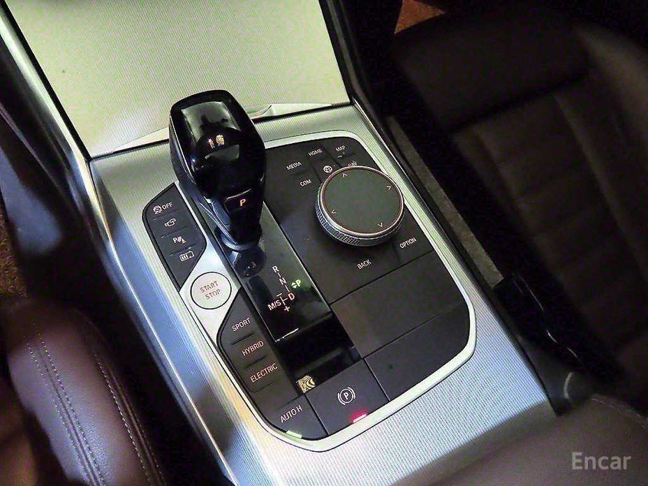 3 Series (G20)330e M Sport 13