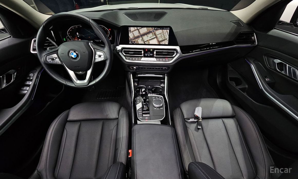 BMW 3 Series (G20) 320i №8