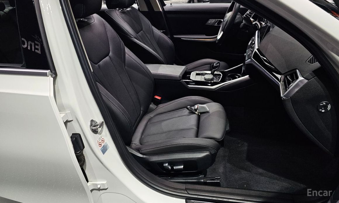 BMW 3 Series (G20) 320i №11