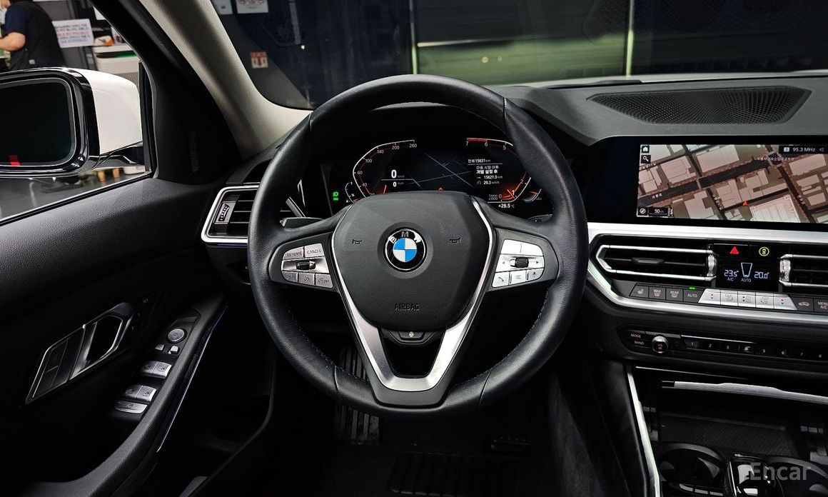 BMW 3 Series (G20) 320i №14