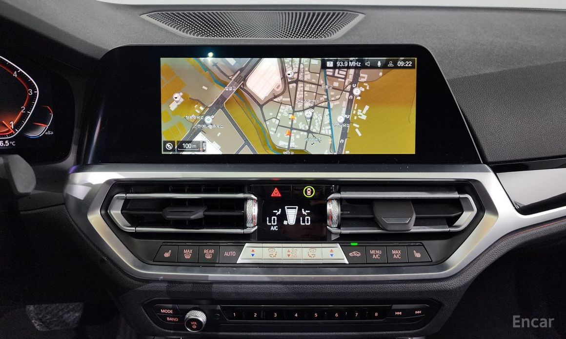 3 Series (G20) 320i 16