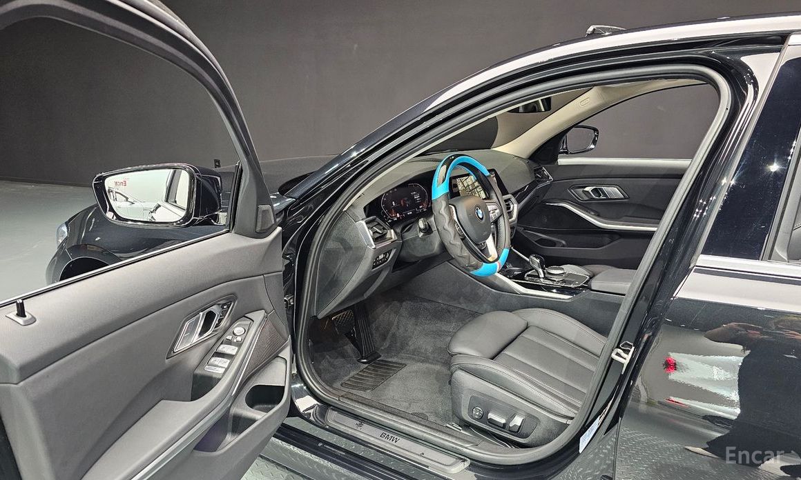 3 Series (G20) 320i 10