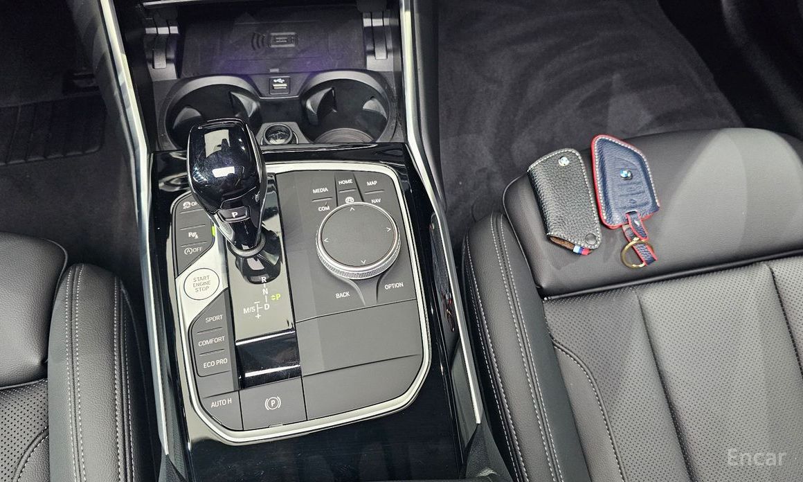 3 Series (G20) 320i 18