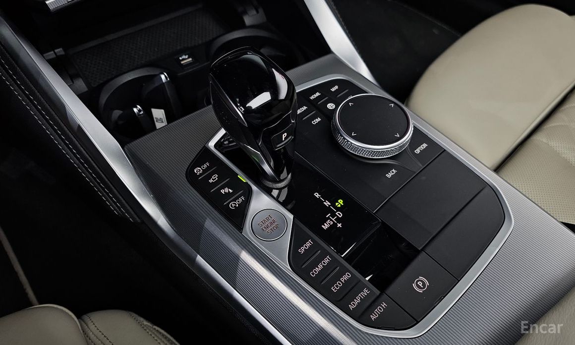 4 Series (G22)M440i xDrive Coupe 10