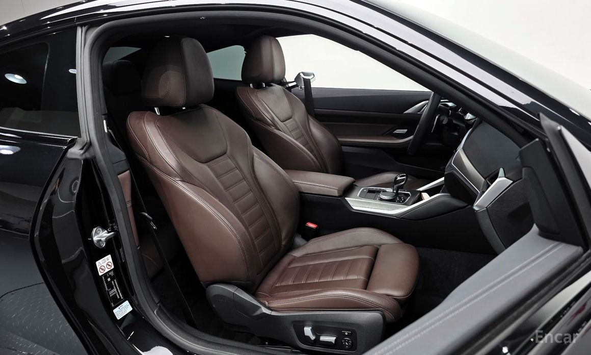 4 Series (G22) 420d M Sport Coupe 11