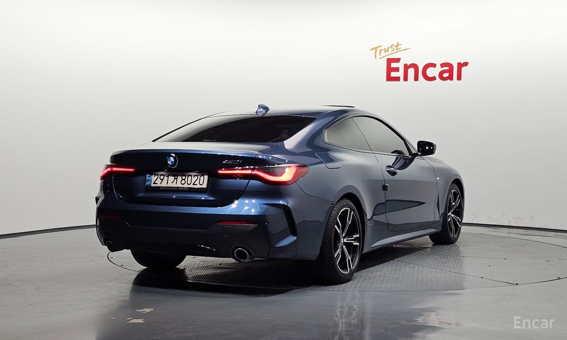 BMW 4 Series (G22) 420i M Sport Coupe №3