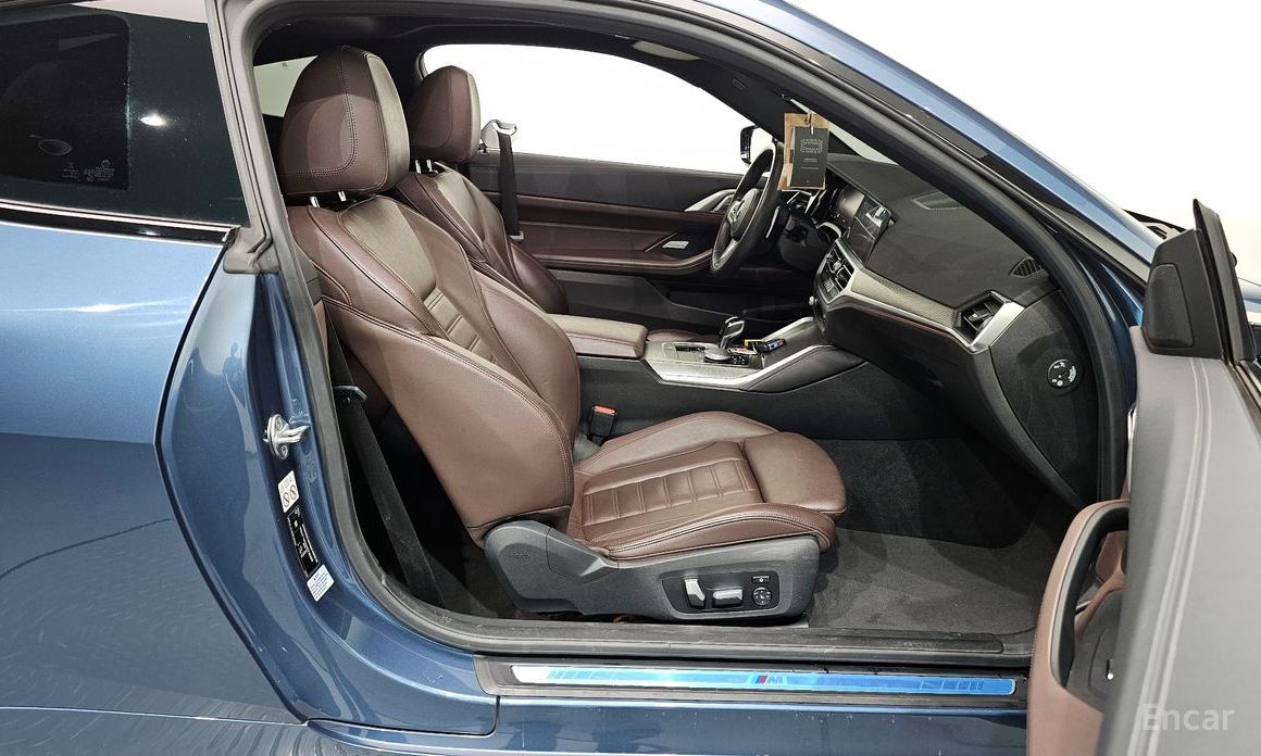 BMW 4 Series (G22) 420i M Sport Coupe №12